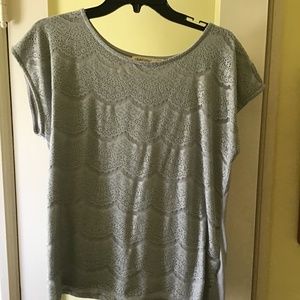 Gray capped sleeve t shirt